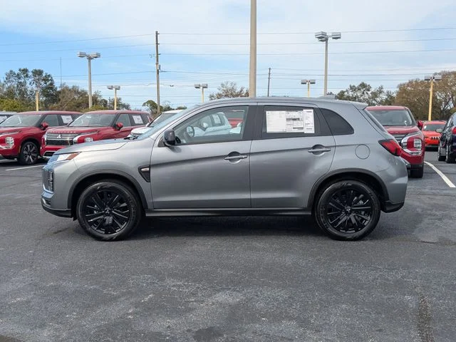 New 2027 Gray Mitsubishi 2.0 LE image 9