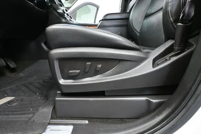 2016 Chevrolet Tahoe LTZ - Photo 25