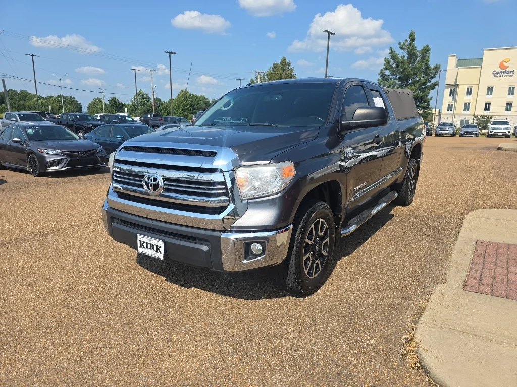 Used 2016 Toyota Tundra SR5 with VIN 5TFUW5F10GX566724 for sale in Grenada, MS