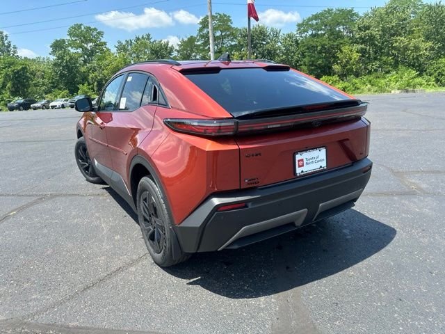 New 2026 Tandoori Toyota  SE image 7