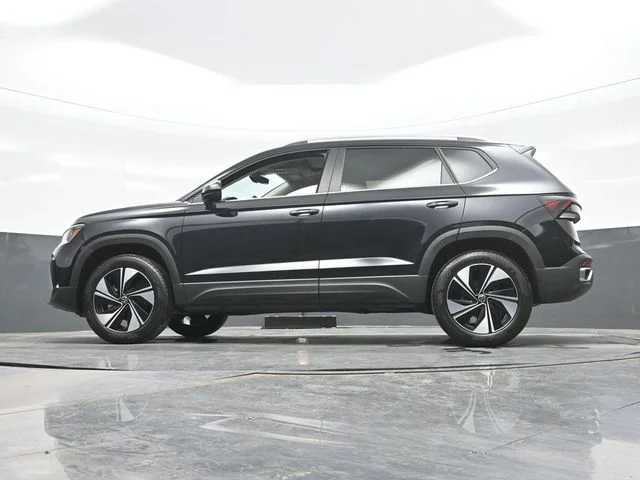 New 2026 Black Volkswagen 1.5T SE image 20