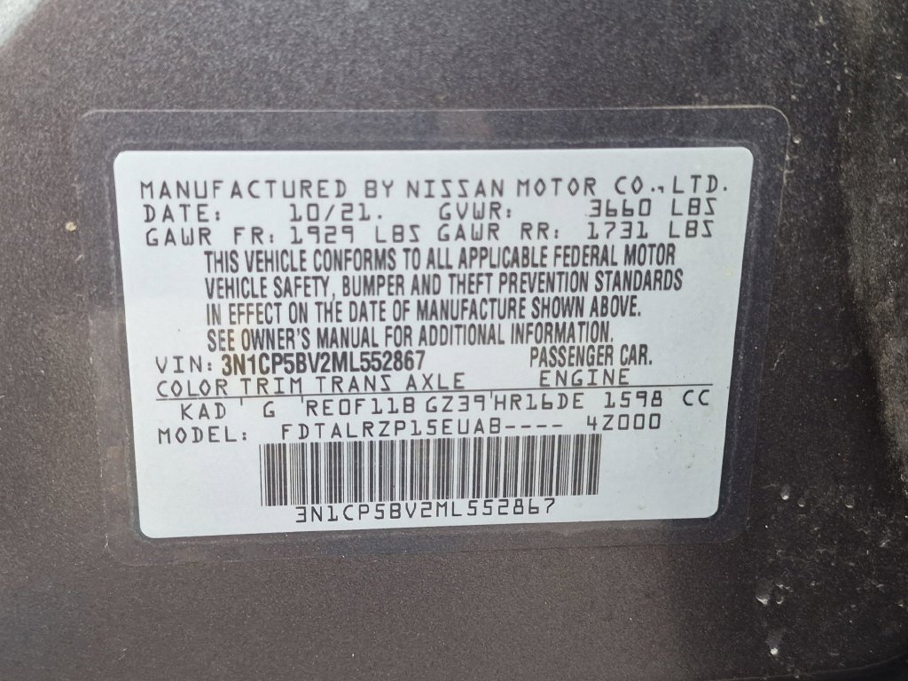 Used 2021 Gray Nissan S image 31