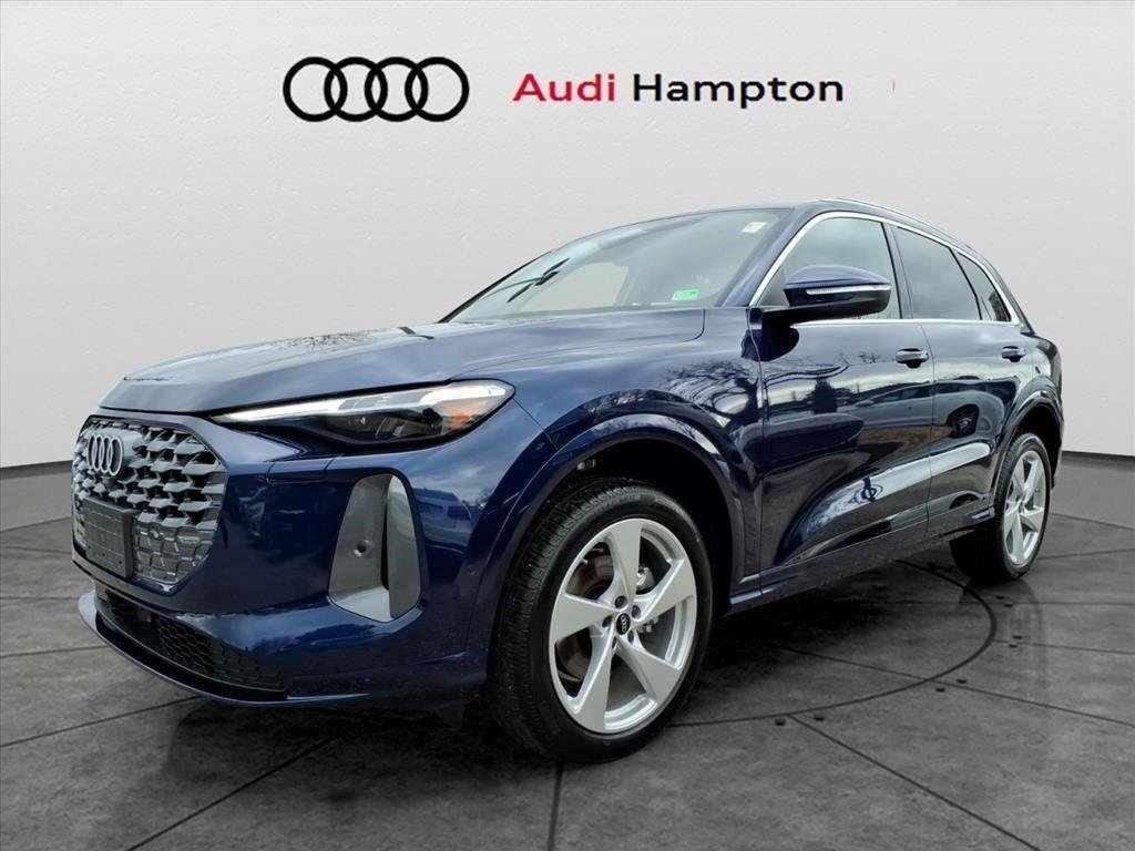 Used 2025 Navarra Blue Metallic Audi Premium Plus image 1
