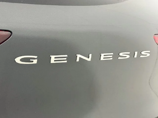 New 2027 Black Genesis 2.5T image 26