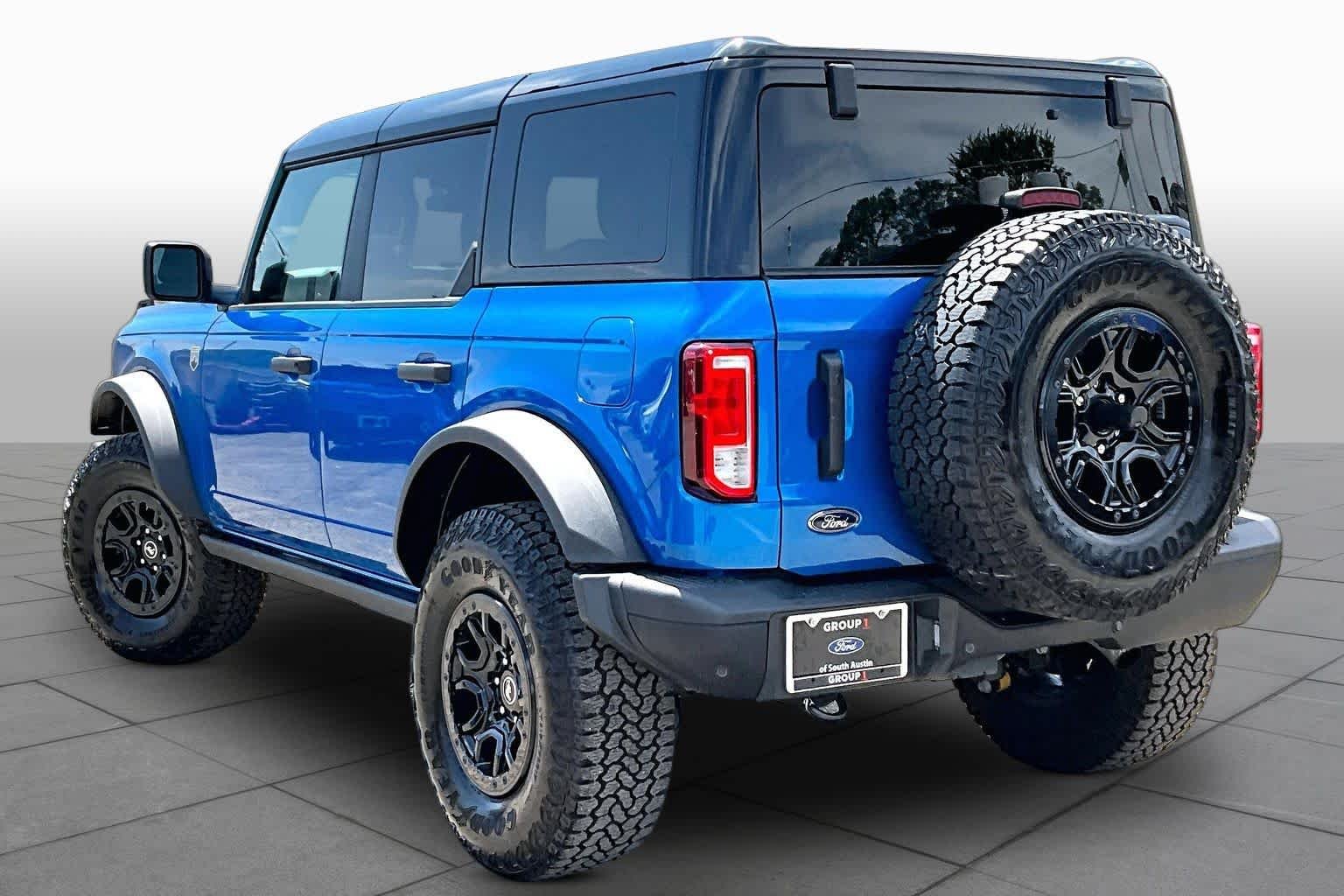 Used 2025 Velocity Blue Metallic Ford Big Bend image 6