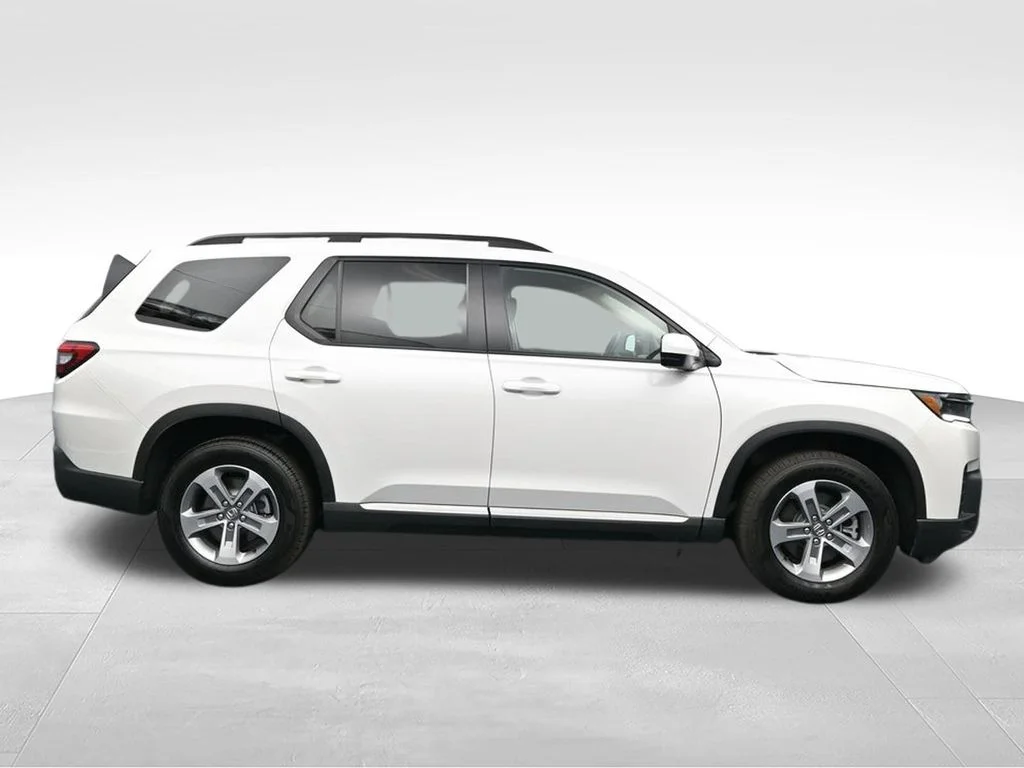 New 2026 Platinum White Pearl Honda EX-L image 8