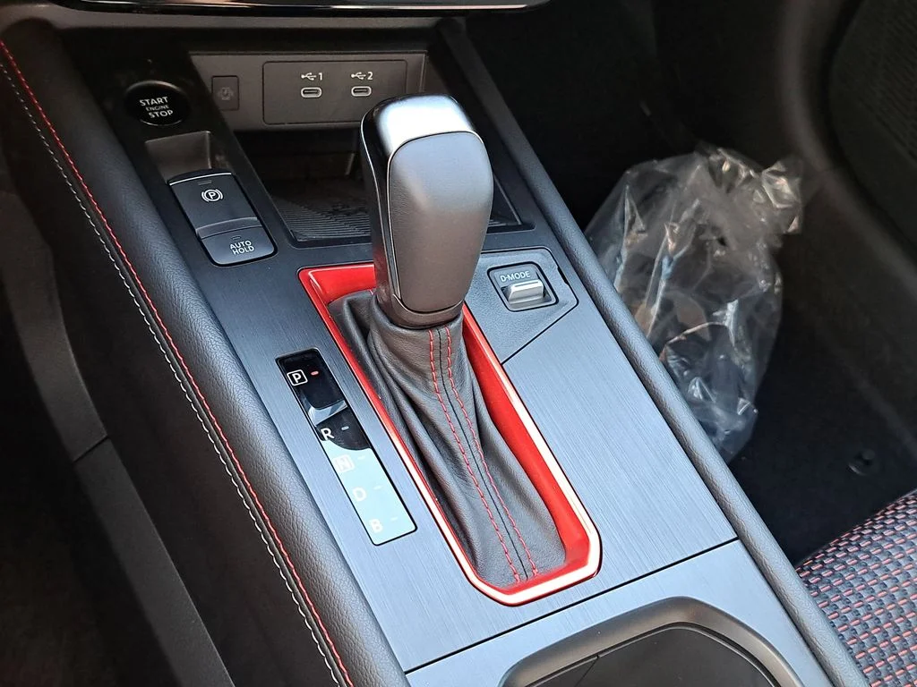 2026 Nissan KICKS SR - Photo 30