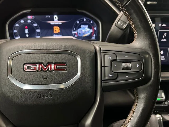 Used 2024 White GMC AT4 image 30