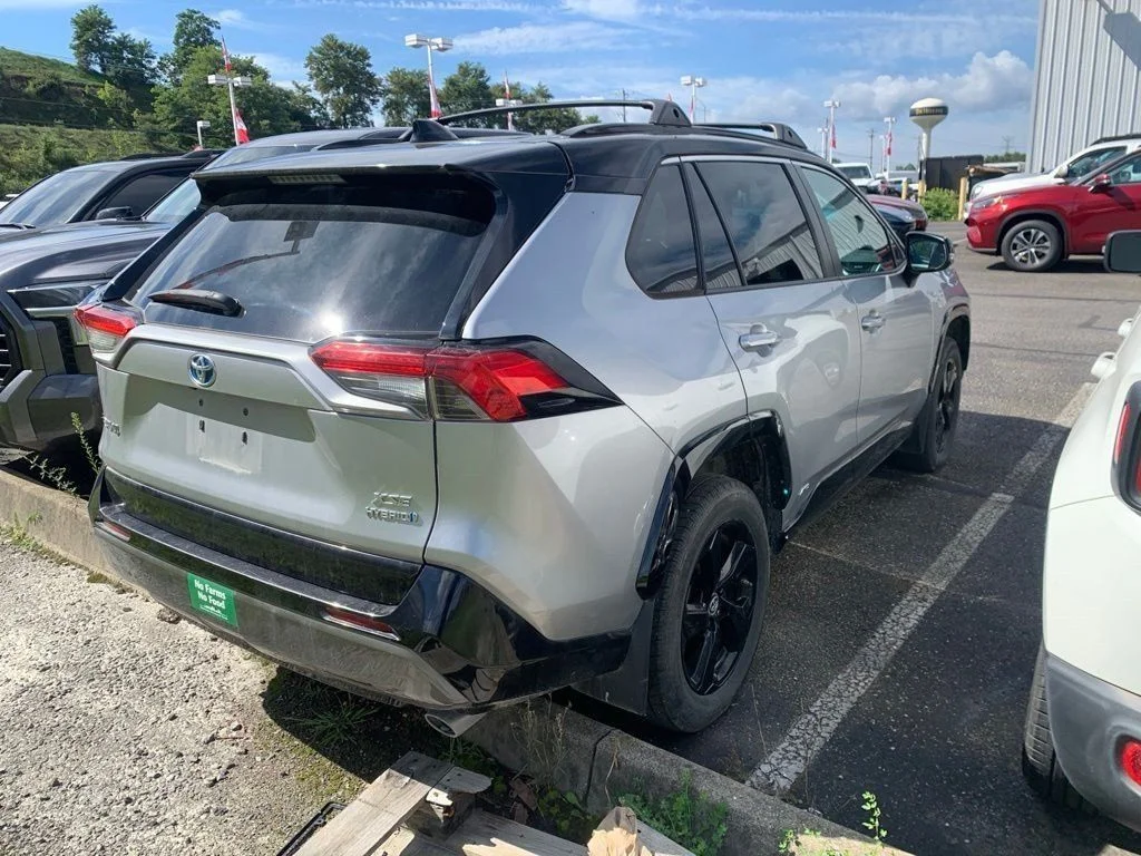 Used 2019 Silver Toyota XSE image 4
