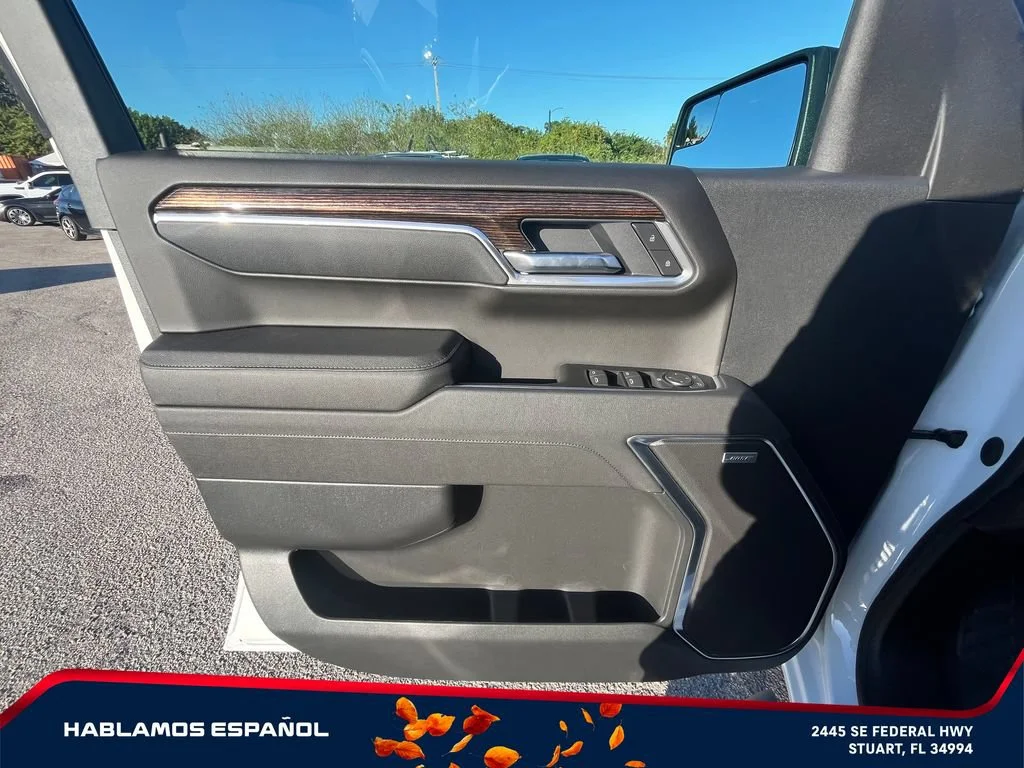 New 2026 Summit White GMC Elevation image 23