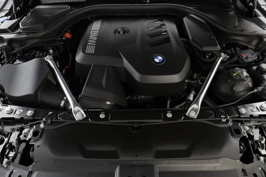 New 2027 CARBON BLACK BMW 530i xDrive image 24