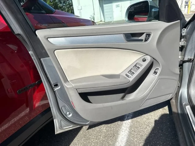 Used 2010 Meteor Gray Pearl Effect Audi 2.0T Premium image 14