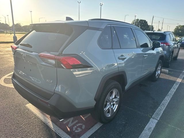 Used 2023 Green Toyota XLE image 3