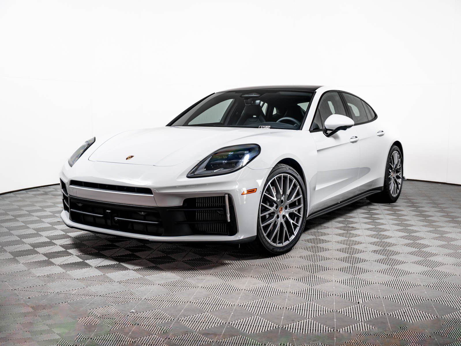 2026 Porsche Panamera