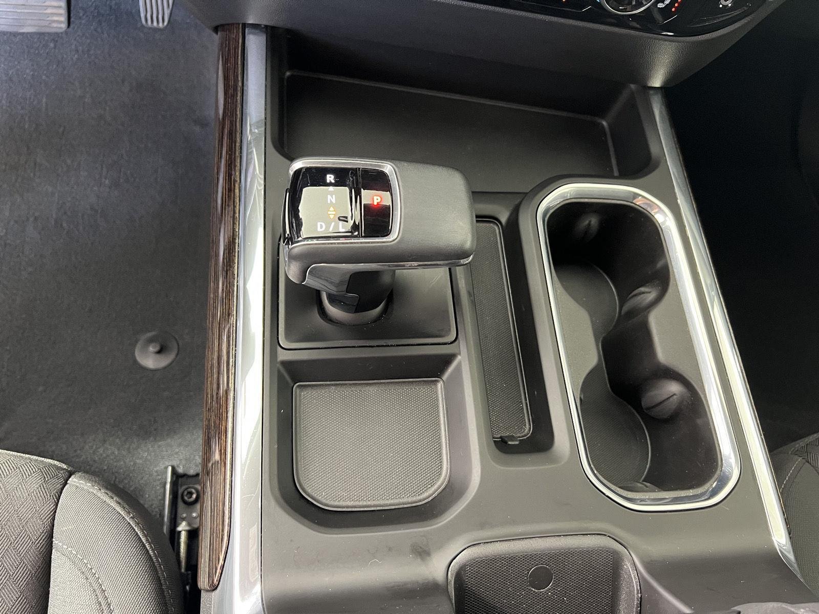 Used 2023 Sterling Metallic GMC Elevation image 20