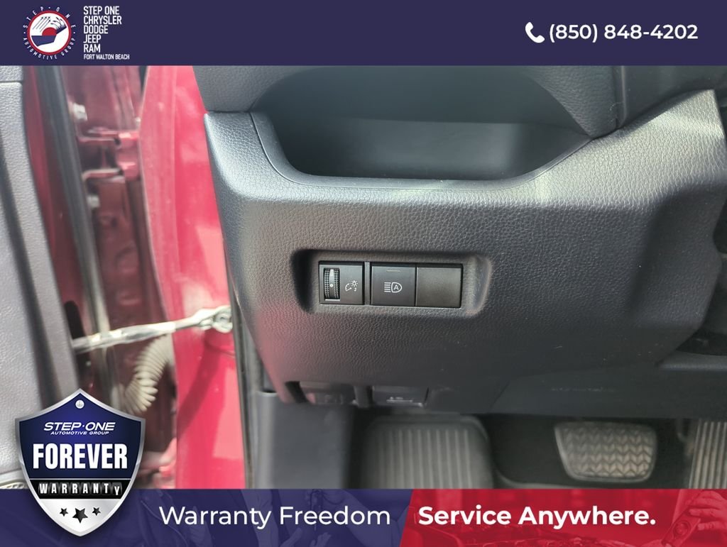 Used 2019 Red Toyota XLE image 19