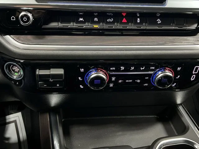 New 2026 Onyx Black GMC SLT image 18