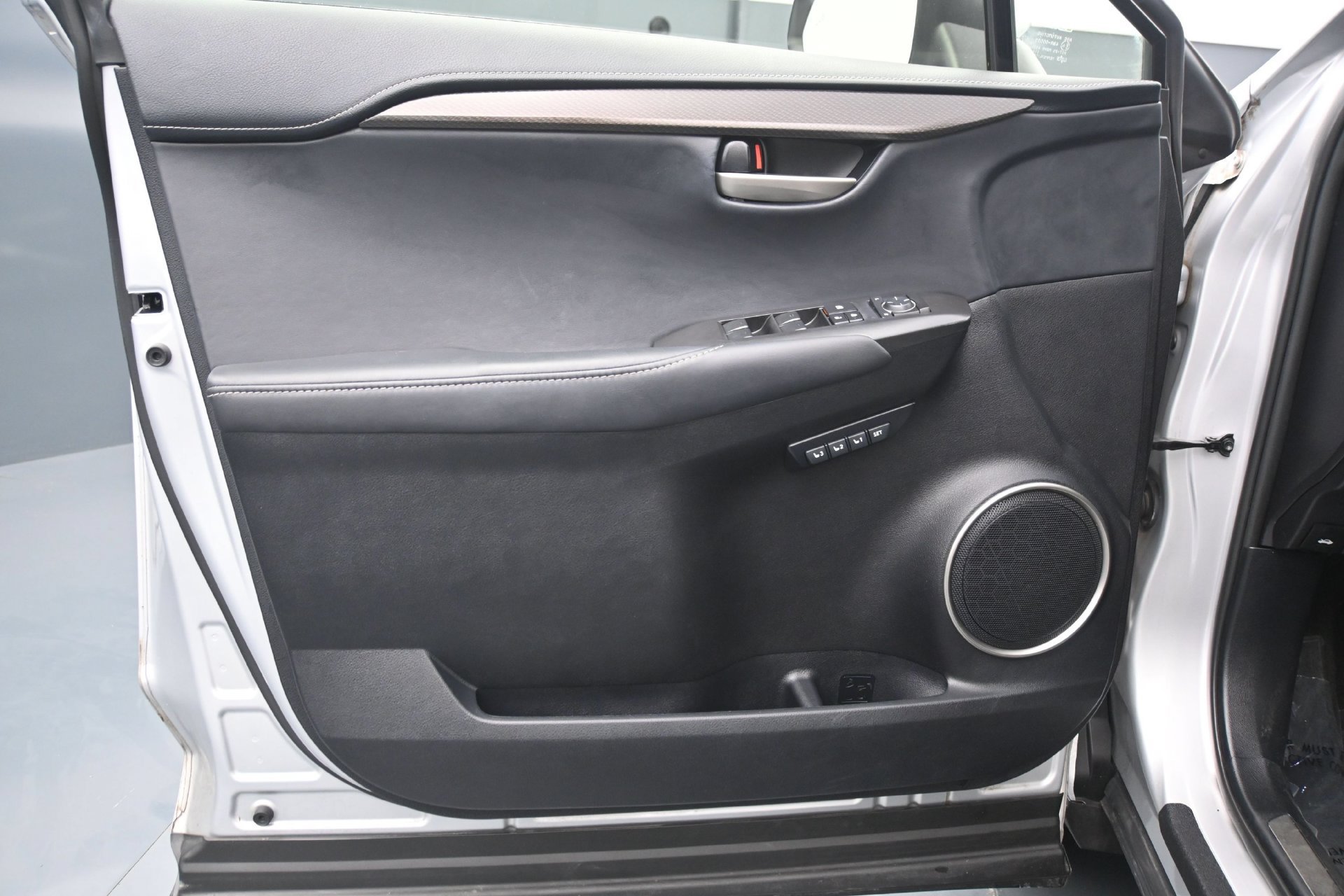Used 2015 Silver Lexus 200t image 21