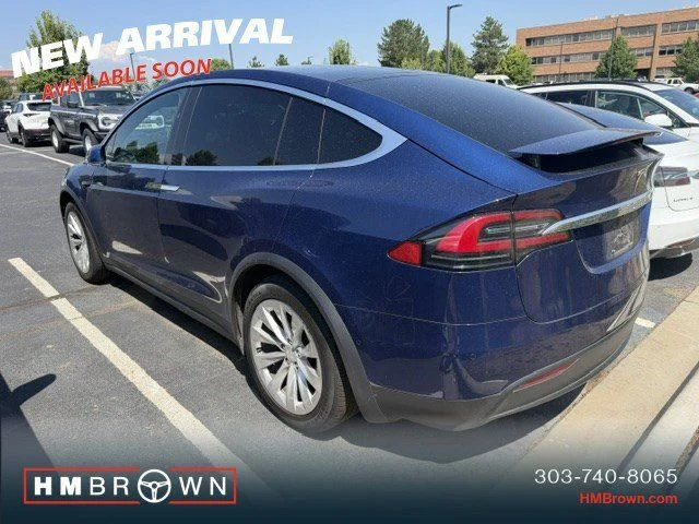 Used 2019  Tesla P100D image 3