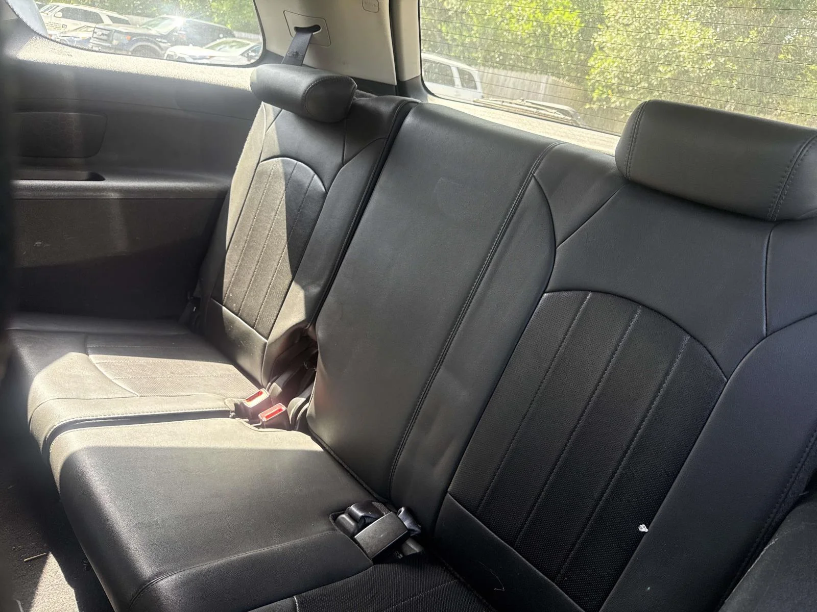 Used 2012 White GMC Denali image 9