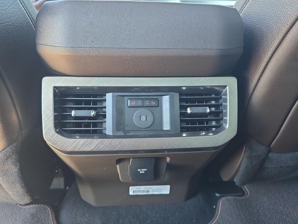 New 2026 Star White Metallic Tri-Coat Ford F-250® King Ranch® image 34