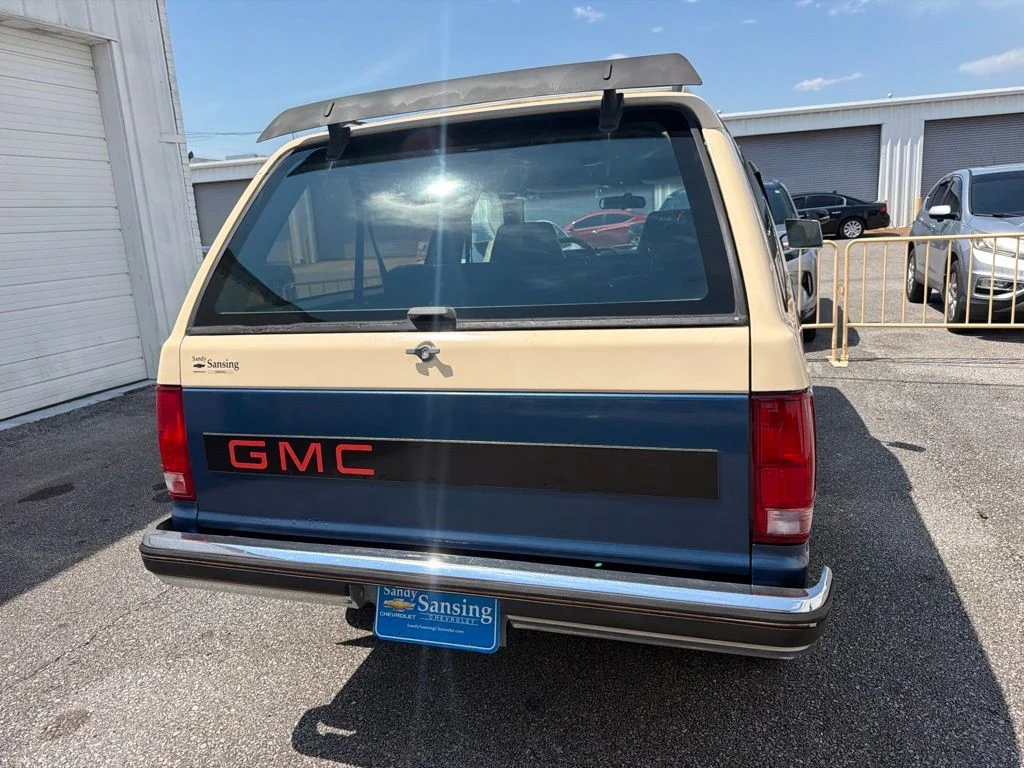 Used 1989 Blue GMC Base image 8