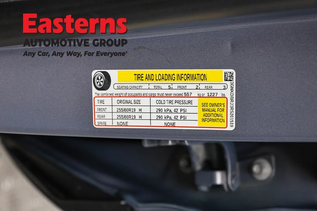 Used 2024 Gray Chevrolet LT image 34