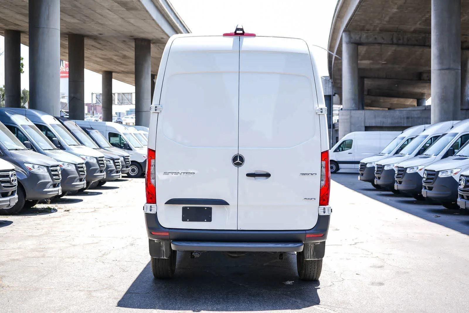 New 2025 Arctic+White Mercedes-Benz Cargo 144WB High Roof AWD 2.0L I4 Diesel Turbo HO image 8