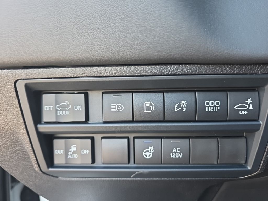 New 2026 Wind Chill Pearl Toyota Platinum i-FORCE MAX image 17