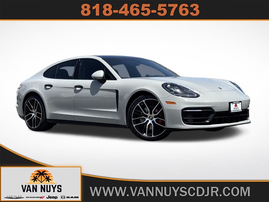 2022 Porsche Panamera S