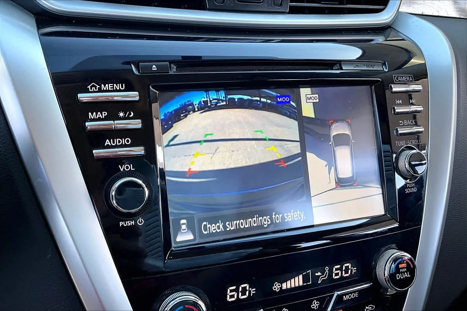 Used 2018 Magnetic Black Metallic Nissan Platinum image 23