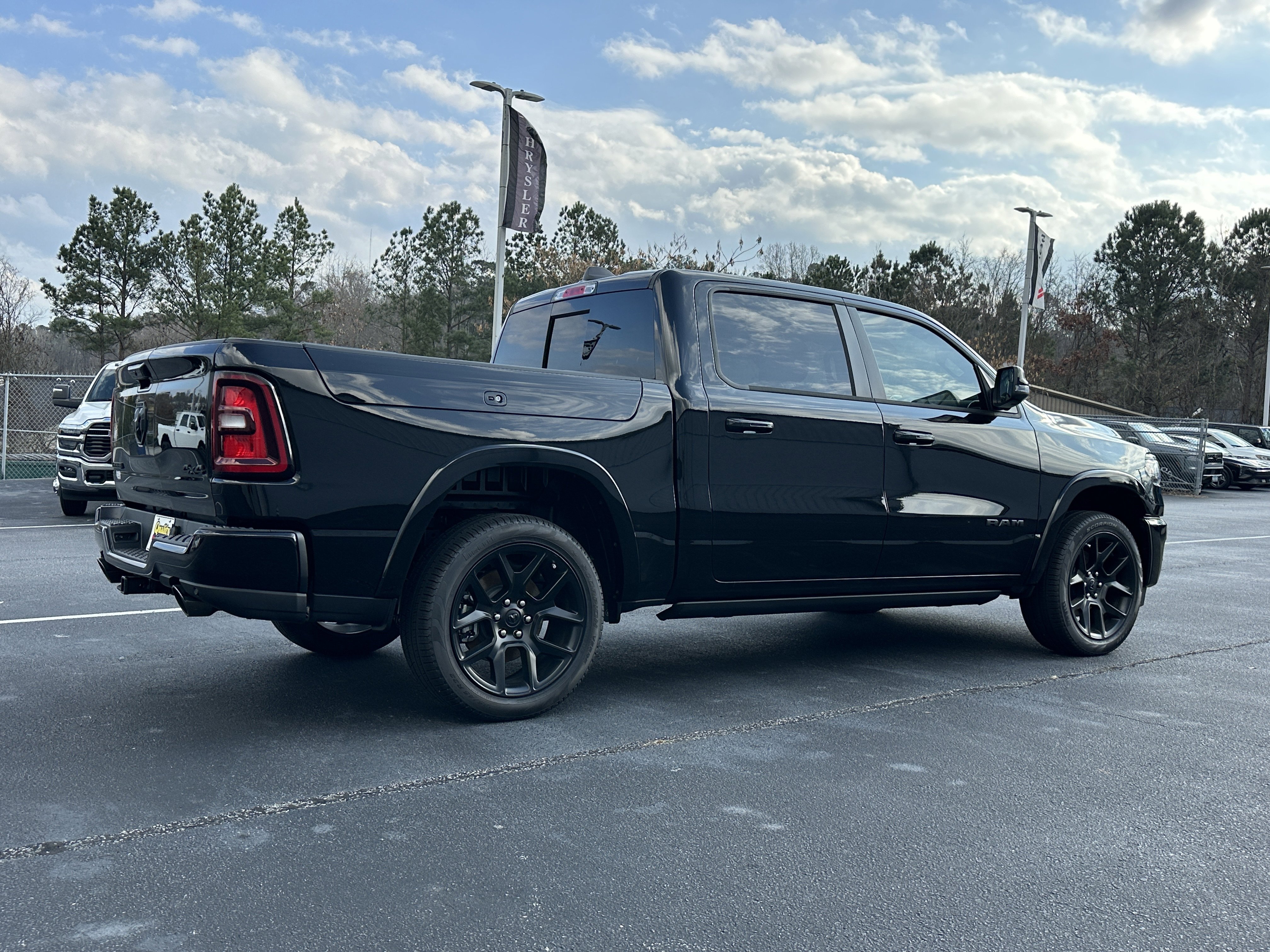 2026 RAM 1500 Laramie - Photo 8