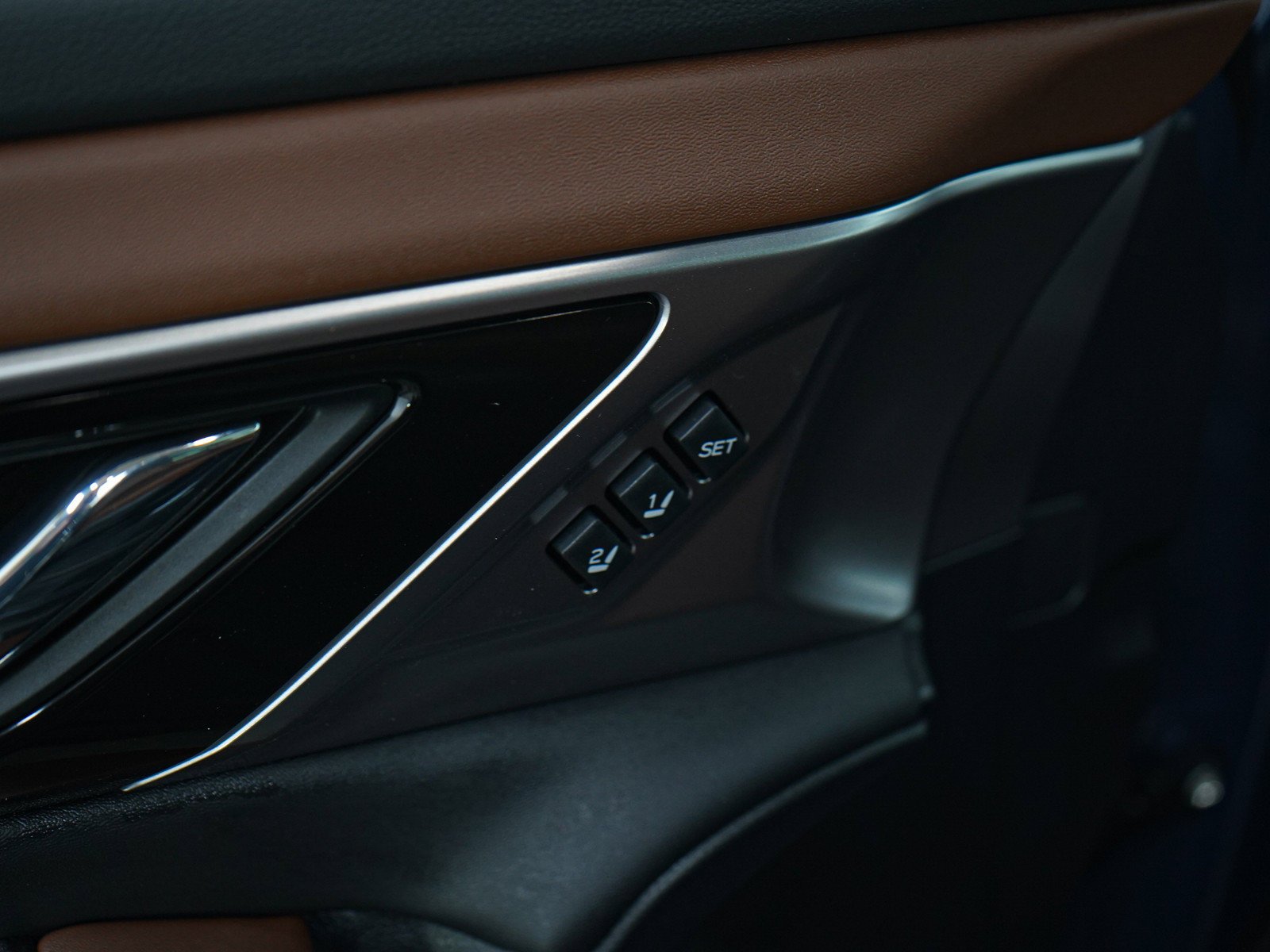 Used 2024 Cosmic Blue Pearl Subaru Touring image 23