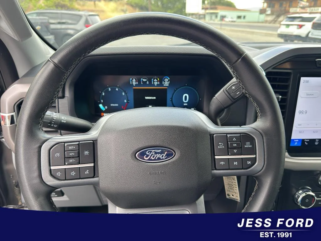 Used 2024 Iconic Silver Metallic Ford XLT image 18