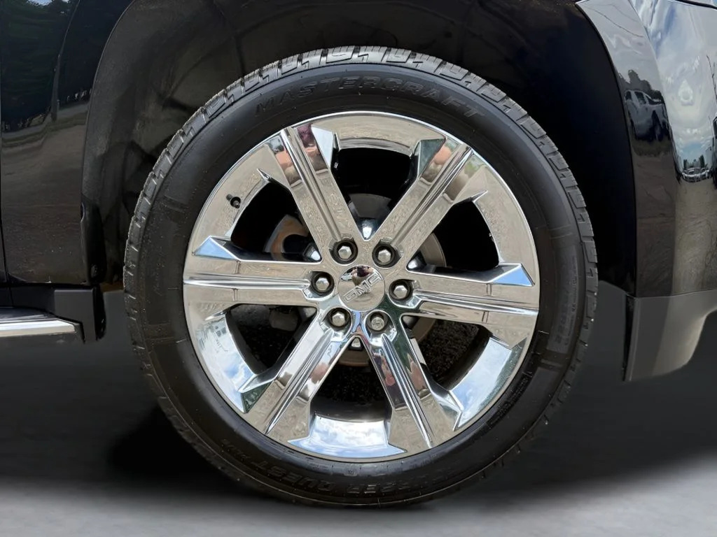 Used 2019 Black GMC Denali image 44