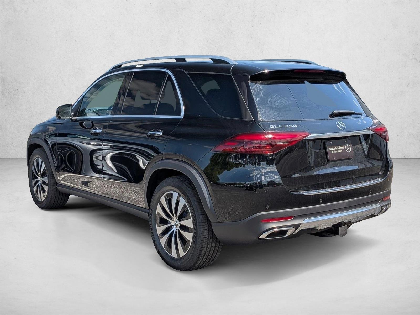 New 2026 Black Mercedes-Benz GLE350 image 9