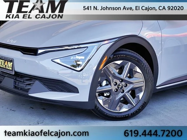 New 2026 Gray Kia Light image 3