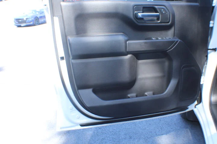 Used 2023 Summit White Chevrolet Custom image 6