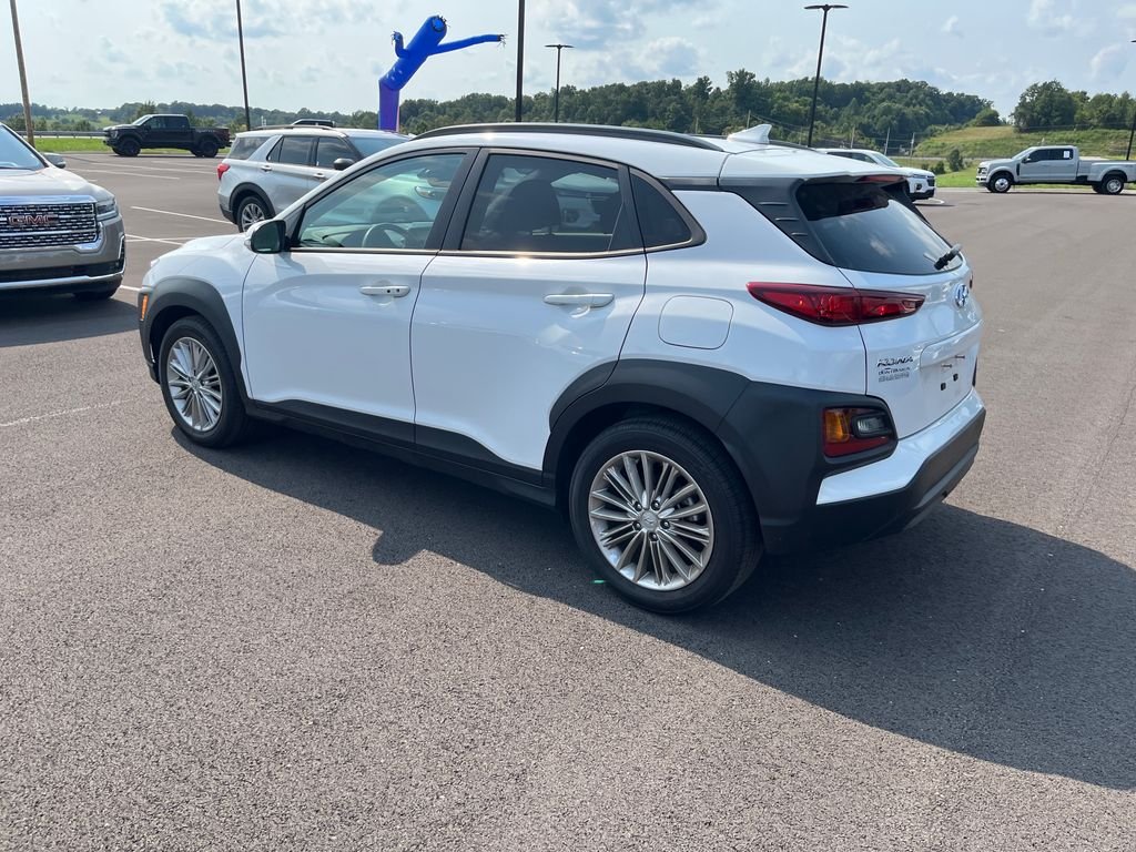 Used 2021 White Hyundai SEL Plus image 3
