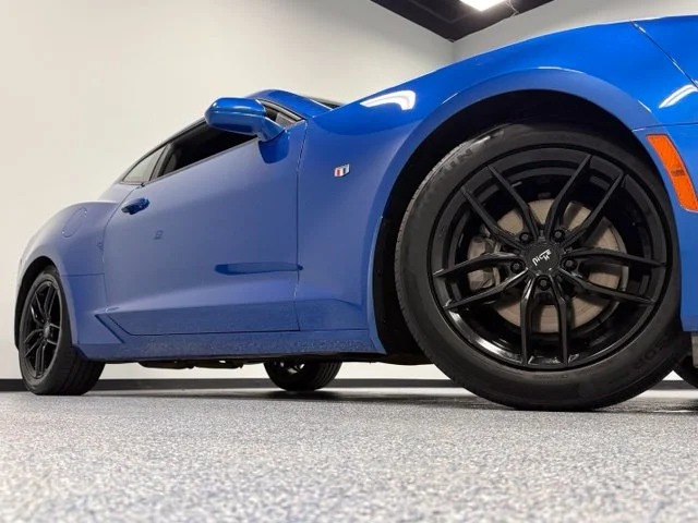 Used 2018 Blue Chevrolet 1LT image 2