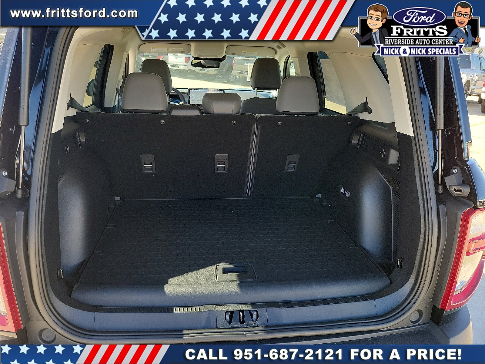 New 2026 Shadow Black Ford Badlands® image 23
