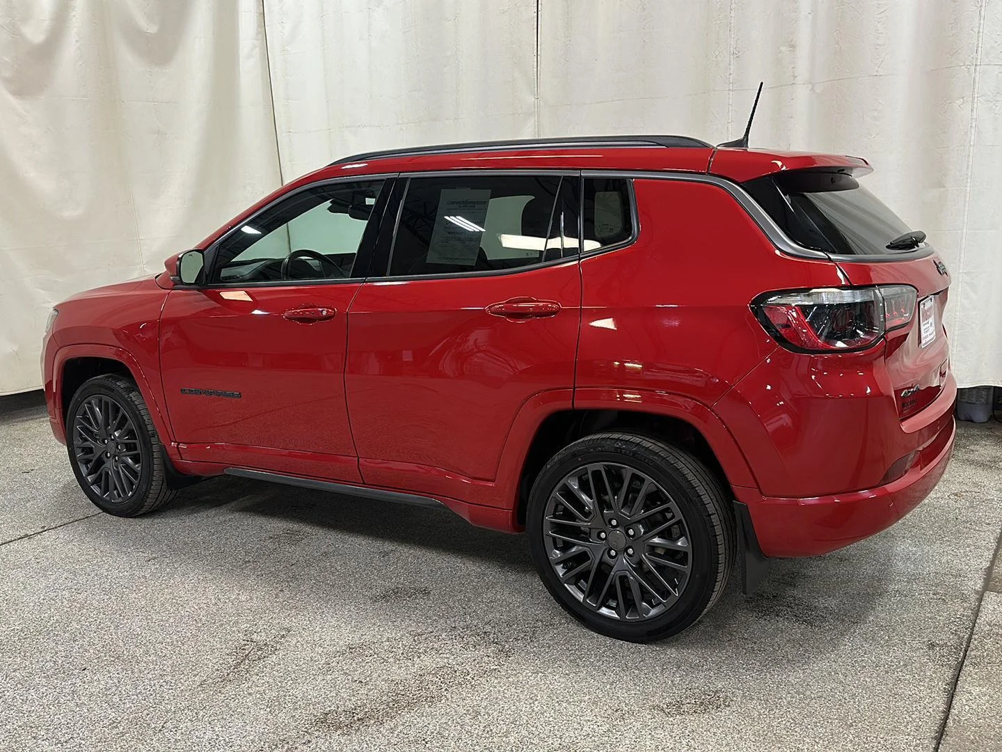 Used 2022 Redline Pearlcoat Jeep (RED) Edition image 3