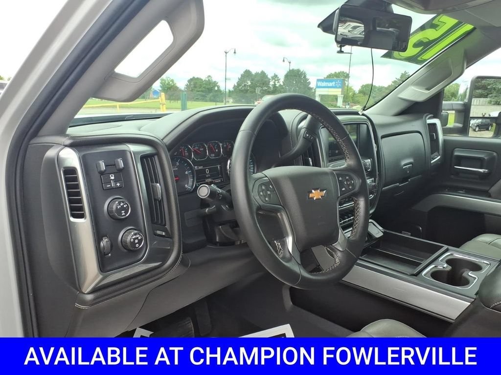 2015 Chevrolet Silverado 2500HD LTZ - Photo 11