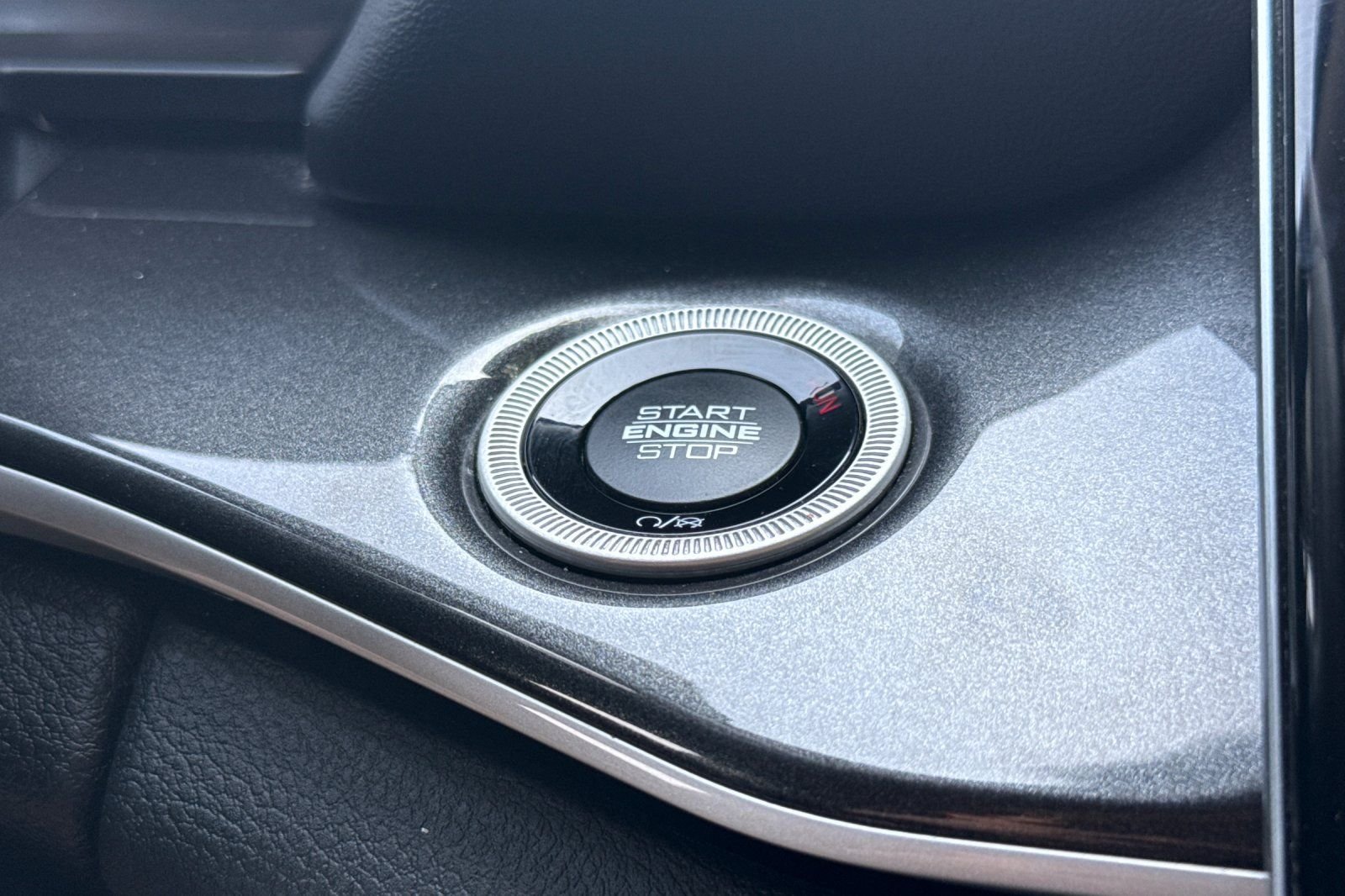 Used 2022 Gray Jeep Laredo image 22