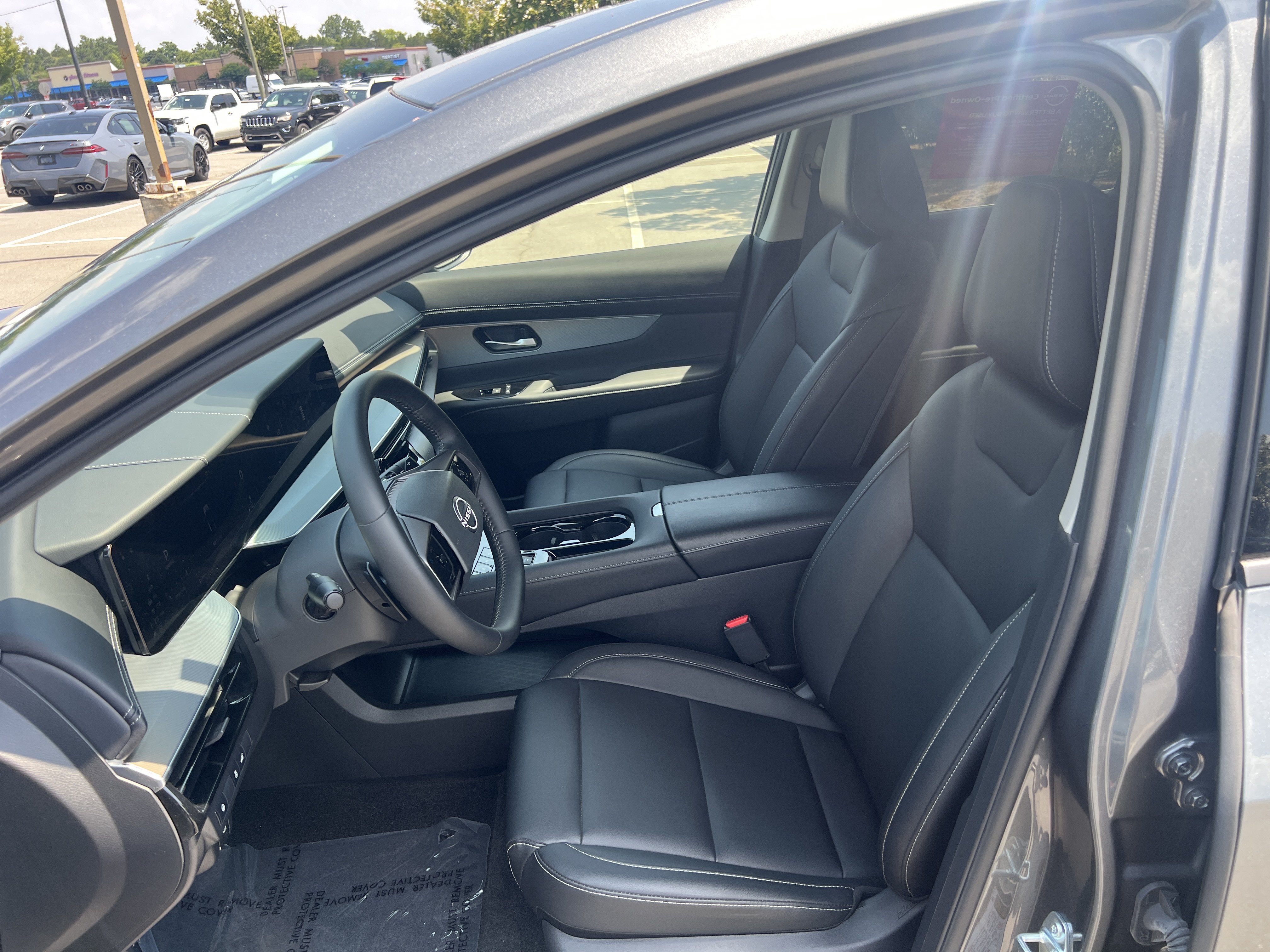 Used 2025 Gun Metallic Nissan SL image 13