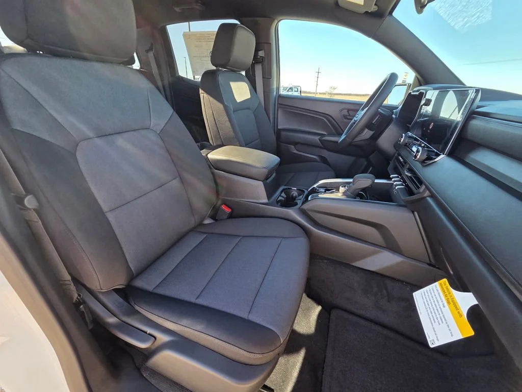 New 2026 Summit White Chevrolet Trail Boss image 30