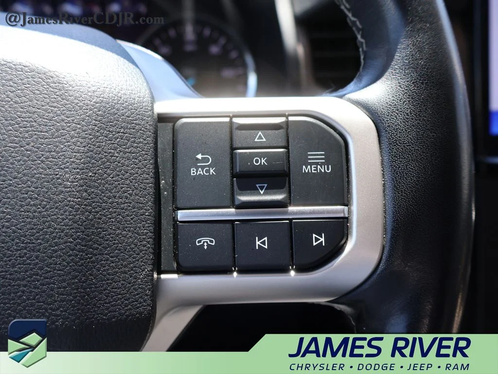 Used 2024 Gray Ford Limited image 30