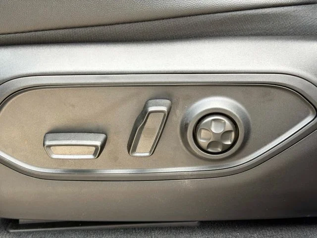 New 2026 Silver Zynith Jeep Limited image 22