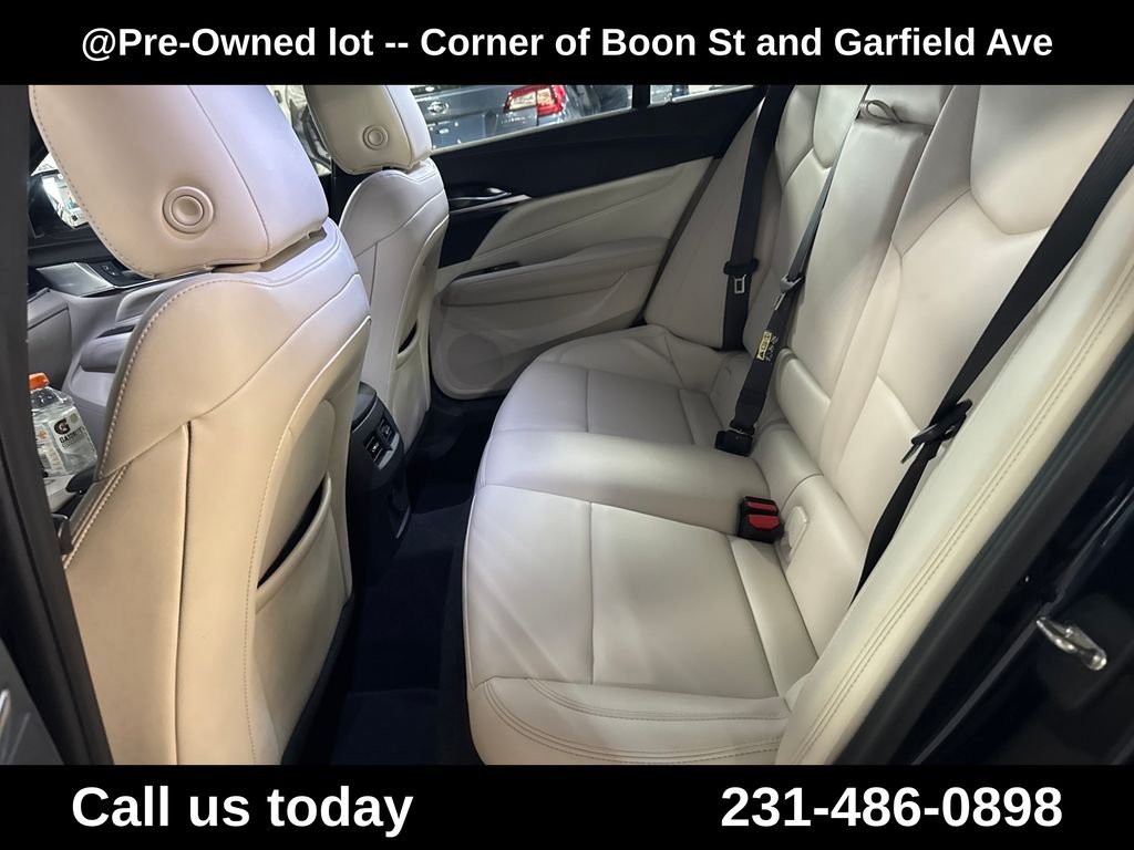 Used 2021 Blue Cadillac Luxury image 27