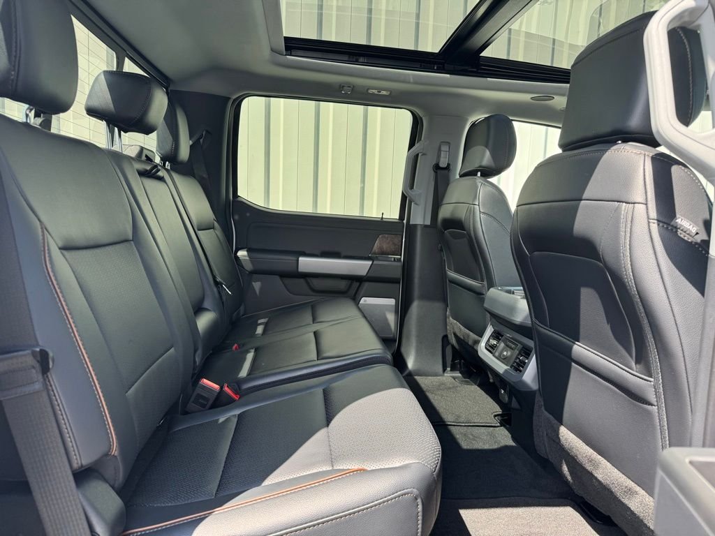 2025 Ford F-250 Super Duty Lariat - Photo 35